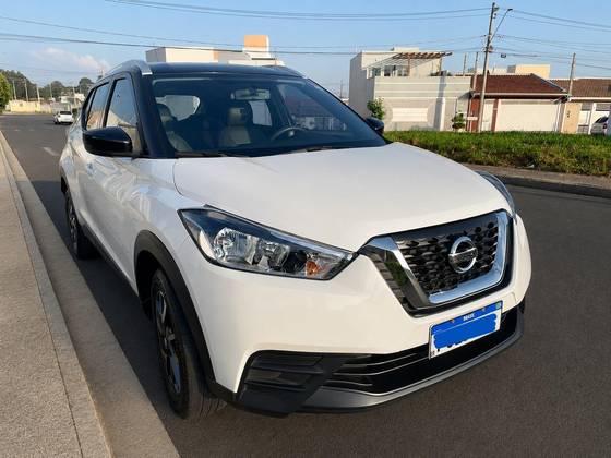 NISSAN KICKS 1.6 16V FLEXSTART S 4P XTRONIC NISSAN KICKS 1.6 16V FLEXSTART S 4P XTRONIC